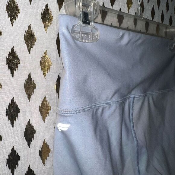 Fabletics PureLuxe Iridescent 7/8 Leggings Iridescent powder blue size S - Picture 8 of 10